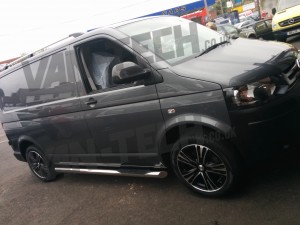 Calibre Odyssey 18 inch Alloy wheels fitted to VW Transporter T5 (1)