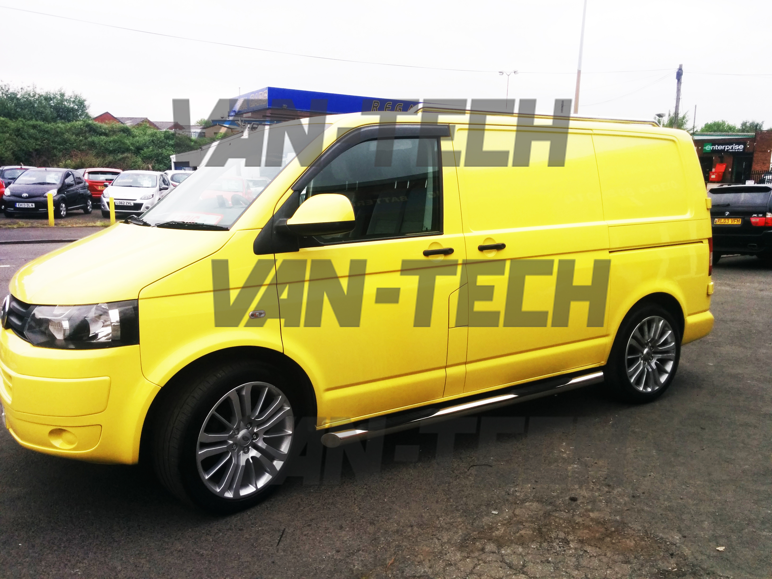 VW T5 T5.1 T6 SWB LWB Transporter Slashed End Side Bars with Four Steps