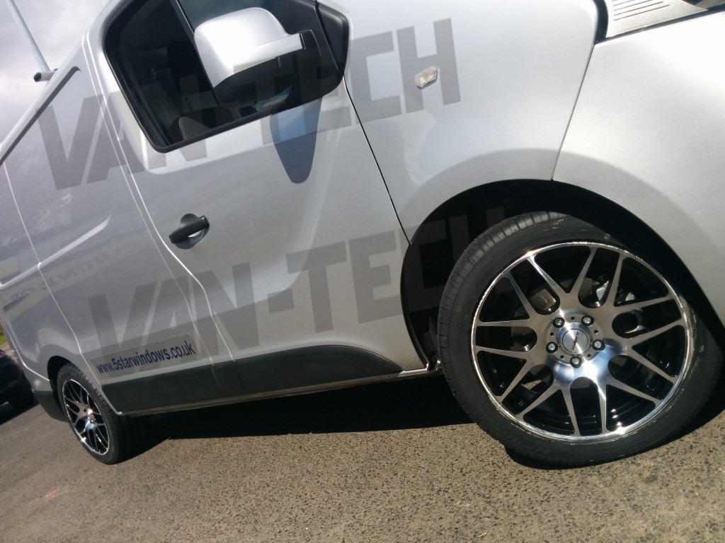 Calibre Exile Alloy Wheels fitted to a New Shape Renault Trafic Van