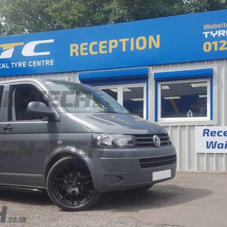 VW Transporter T5 Calibre Exile 18 inch Black Alloy Wheels
