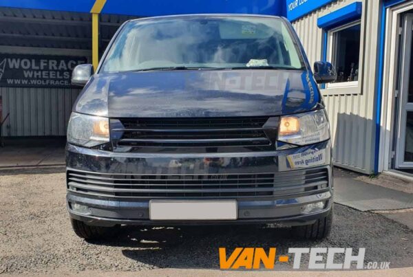 VW Transporter T6 Grille Gloss Black Badgeless