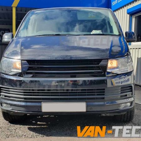 VW Transporter T6 Grille Gloss Black Badgeless