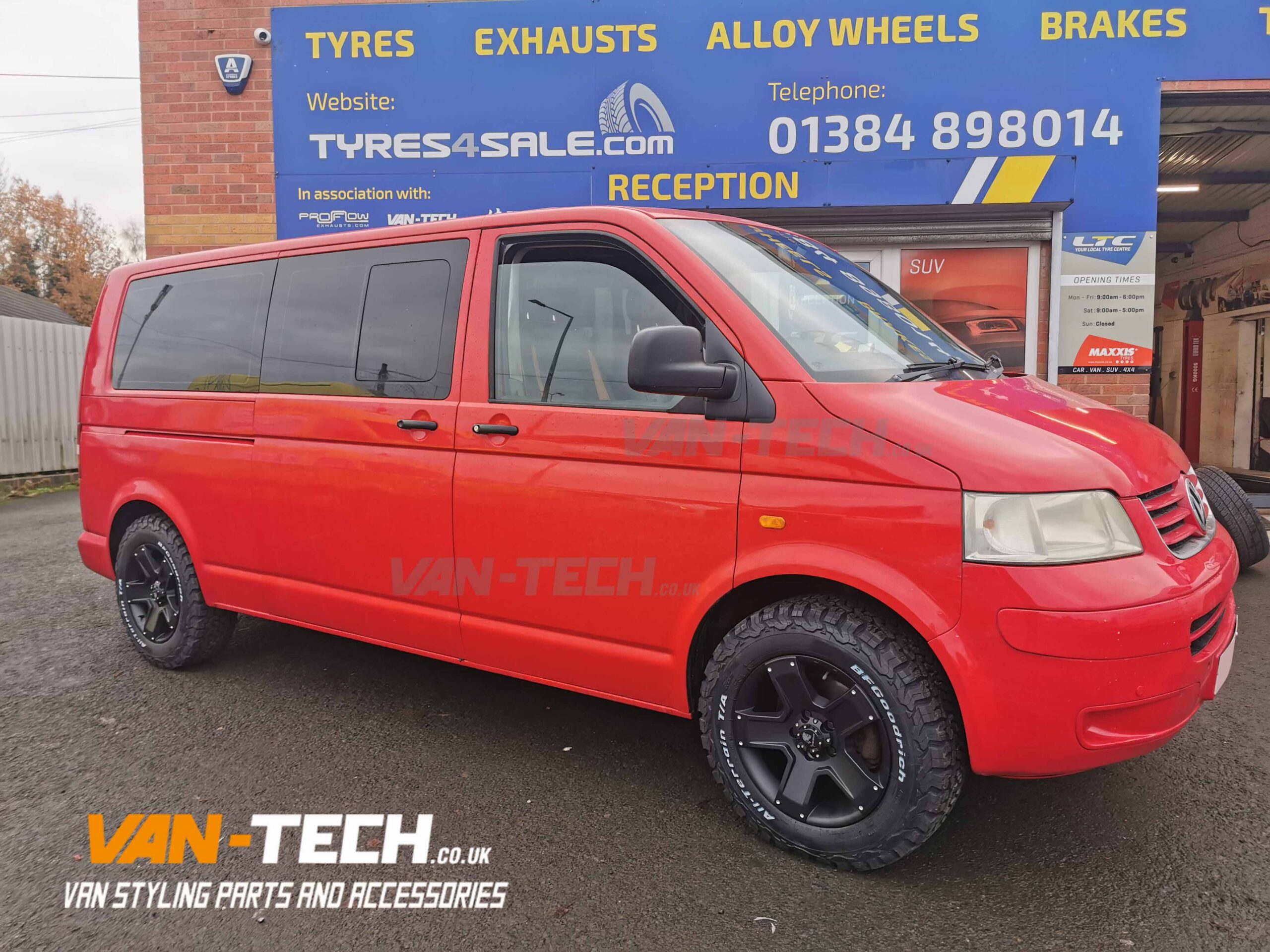 VW Transporter T5 T5.1 Tomahawk Outlaw X 17″ Swamper Alloy Wheels and Tyres