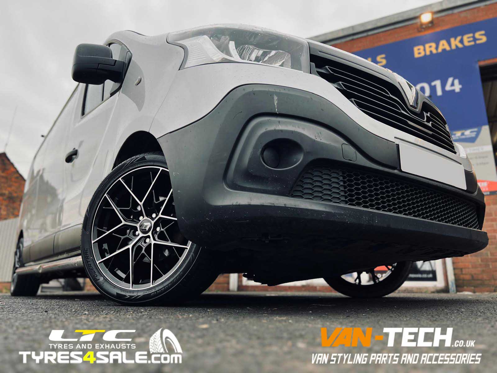 Renault Trafic Alloy Wheels 19" Romac Vortex Black and Polished with a set of Powertrac 255/40 19 100Y Tyres